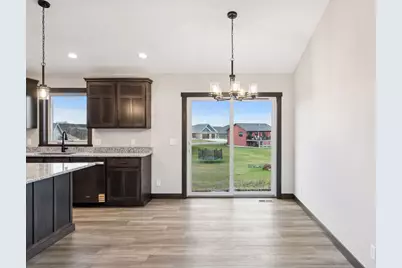 491 Coyote Way, New Richmond, WI 54017 - Photo 9