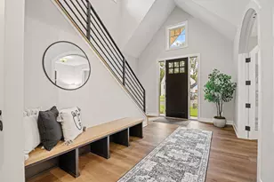 449 Bear Ct, Vadnais Heights, MN 55127 - Photo 9