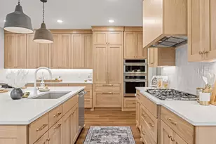 449 Bear Ct, Vadnais Heights, MN 55127 - Photo 3