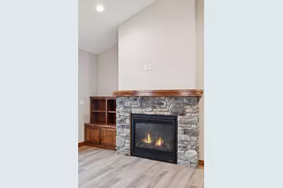 437 Coyote Way, New Richmond, WI 54017 - Photo 13