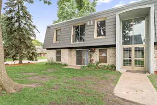 814 9th Ave S, Hopkins, MN 55343 - Photo 25