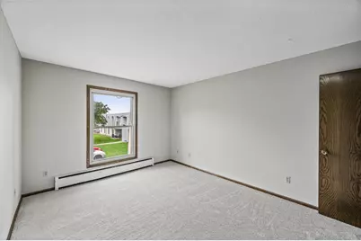 814 9th Avenue S #5, Hopkins, MN 55343 - Photo 15