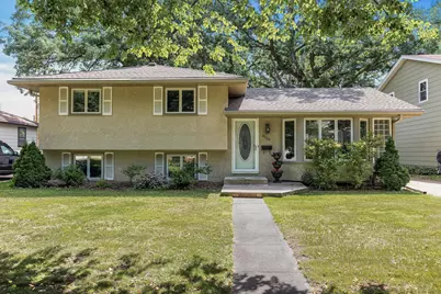 4128 Zane Avenue N, Robbinsdale, MN 55422 - Photo 1