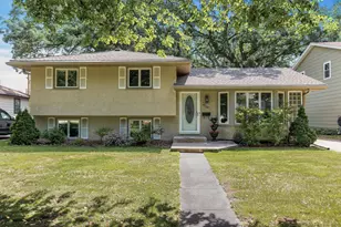 4128 Zane Ave N, Robbinsdale, MN 55422 - Photo 1