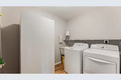 820 N McKay Avenue NE, Alexandria, MN 56308 - Photo 25