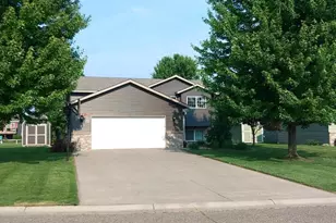 608 11th Ave SW, Rice, MN 56367 - Photo 1