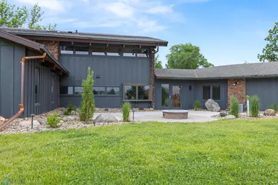 1588 Edgewood Court, Wahpeton,  58075 - Photo 1