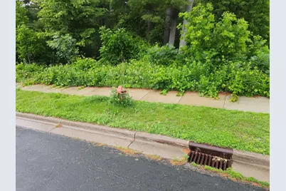 925 Riverview Lane, Belle Plaine, MN 56011 - Photo 7