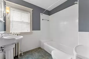 1458 W 33rd St, Minneapolis, MN 55408 - Photo 35