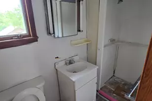 922 White St, Jackson, MN 56143 - Photo 11