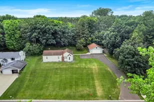 4145 Oakcrest Dr, Vadnais Heights, MN 55127 - Photo 1