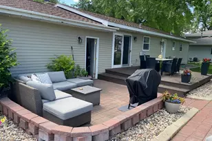 112 Orchard Cir, Montevideo, MN 56265 - Photo 5