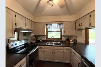 112 Orchard Circle, Montevideo, MN 56265 - Photo 21