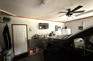 112 Orchard Cir, Montevideo, MN 56265 - Photo 57