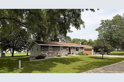 112 Orchard Circle, Montevideo, MN 56265 - Photo 1