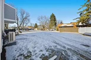 2440 15th St S, Fargo,  58103 - Photo 47