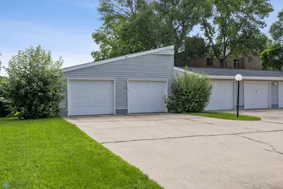 2440 15th Street S #B104, Fargo,  58103 - Photo 29