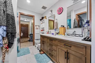 2440 15th St S, Fargo,  58103 - Photo 23