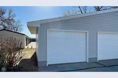 2440 15th Street S #B14, Fargo,  58103 - Photo 43