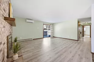 2440 15th St S, Fargo,  58103 - Photo 11
