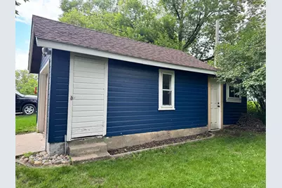 304 W Bowman Street, Battle Lake, MN 56515 - Photo 23