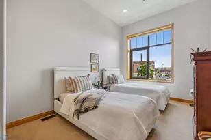 12 Broadway N, Fargo, ND 58102 - Photo 33