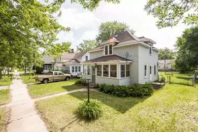 610 2nd Street SW, Wadena, MN 56482 - Photo 3