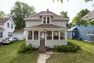 610 2nd St SW, Wadena, MN 56482 - Photo 1