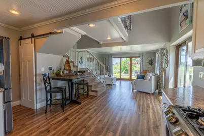 403 Riverview Drive SE, Warroad, MN 56763 - Photo 25