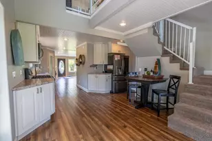 403 Riverview Dr SE, Warroad, MN 56763 - Photo 23