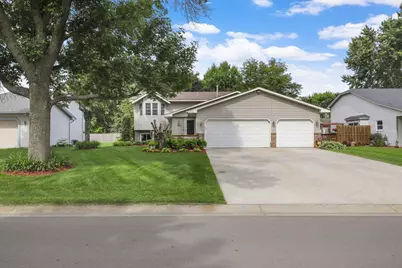 10907 Quebec Avenue N, Champlin, MN 55316 - Photo 1