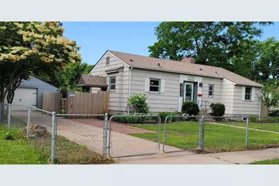 434 Rose Avenue E, Saint Paul, MN 55130 - Photo 1