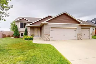 3536 44 Ave NW, Rochester, MN 55901 - Photo 1