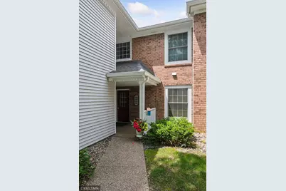 10992 Quebec Avenue S, Bloomington, MN 55438 - Photo 1