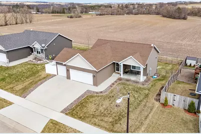 907 7th Avenue, Wanamingo, MN 55983 - Photo 1