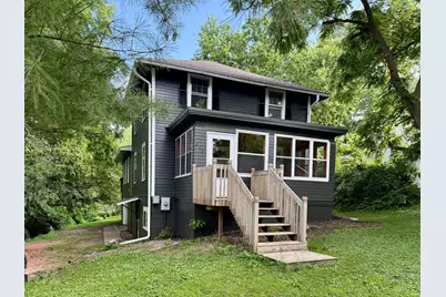 810 W Madison Street W, Saint Peter, MN 56082 - Photo 1