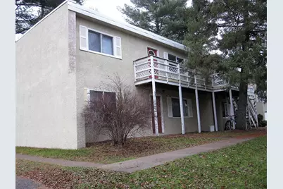 545 Birchcrest Drive #4, River Falls, WI 54022 - Photo 1