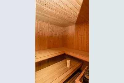 660 Lakewood Drive SW, Hutchinson, MN 55350 - Photo 29