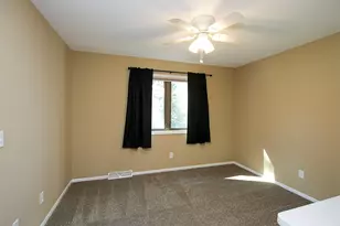 660 Lakewood Dr S W, Hutchinson, MN 55350 - Photo 17