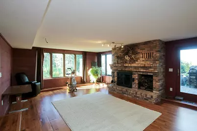 660 Lakewood Drive SW, Hutchinson, MN 55350 - Photo 23