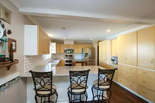 660 Lakewood Dr S W, Hutchinson, MN 55350 - Photo 9