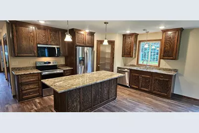 605 W Colfax Street, Parkers Prairie, MN 56361 - Photo 13