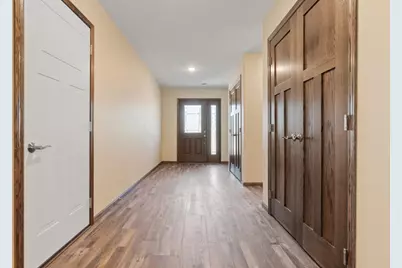 605 W Colfax Street, Parkers Prairie, MN 56361 - Photo 11