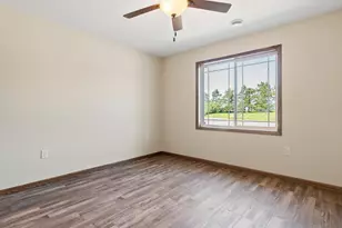 607 W Colfax St, Parkers Prairie, MN 56361 - Photo 29