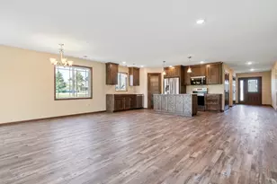 607 W Colfax St, Parkers Prairie, MN 56361 - Photo 19