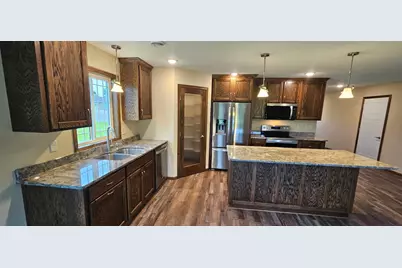 607 W Colfax Street, Parkers Prairie, MN 56361 - Photo 17