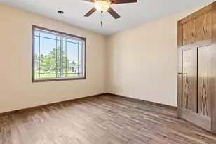 607 W Colfax St, Parkers Prairie, MN 56361 - Photo 25