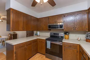 301 Nottingham Ct, North Mankato, MN 56003 - Photo 11