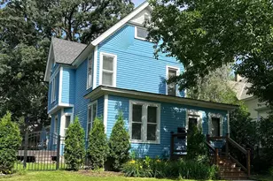 981 Bayless Ave, Saint Paul, MN 55114 - Photo 1