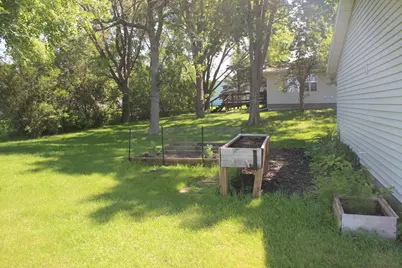 402 W 1st Street, Sherburn, MN 56171 - Photo 37